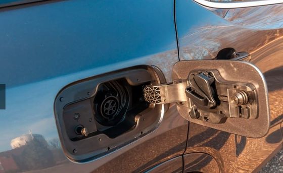 SUV crossover di lusso 2024 Lexus RX 450h+ PHEV con 37 miglia di autonomia elettrica