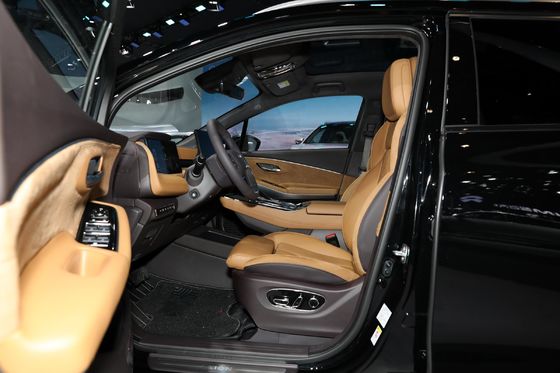 Veicolo puramente elettrico Aion LX Plus SUV con autonomia di 1008 km