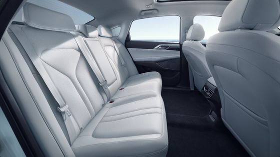 2024 Xpeng P5 Veicolo elettrico EV Auto elettrica Lungo raggio 480km 155KW Potenza 170km/h