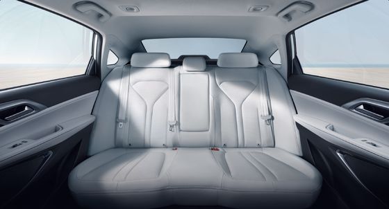 2024 Xpeng P5 Veicolo elettrico EV Auto elettrica Lungo raggio 480km 155KW Potenza 170km/h