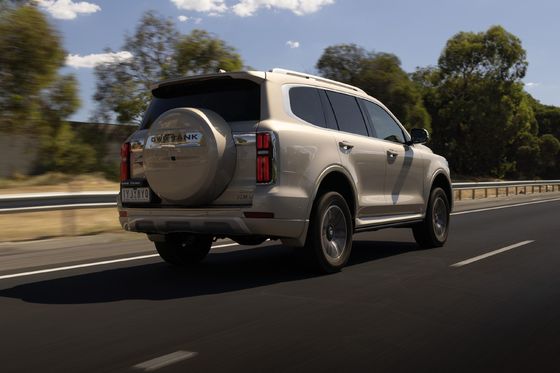 Nuova auto energetica 2023 TANK 500 PHEV AWD Trazione 180km/h velocità massima con 6,9sec 0-100accelerazione