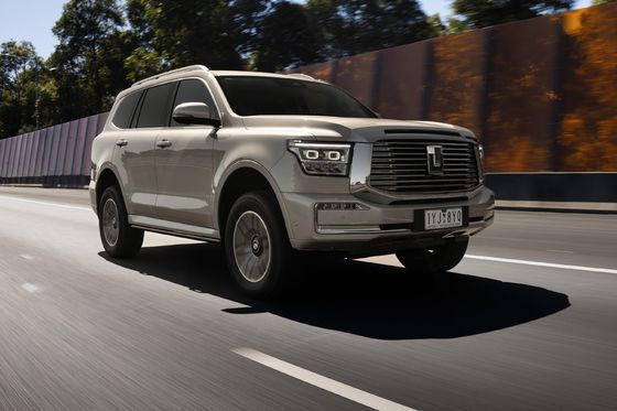 Nuova auto energetica 2023 TANK 500 PHEV AWD Trazione 180km/h velocità massima con 6,9sec 0-100accelerazione