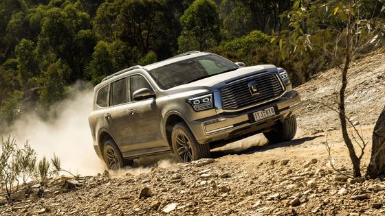 Nuova auto energetica 2023 TANK 500 PHEV AWD Trazione 180km/h velocità massima con 6,9sec 0-100accelerazione