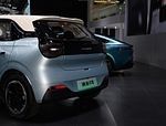 Veicolo elettrico puro Dongfeng Nano 01 2024 330Liter Con 140km/h velocità massima Cina Nuova energia auto elettrica