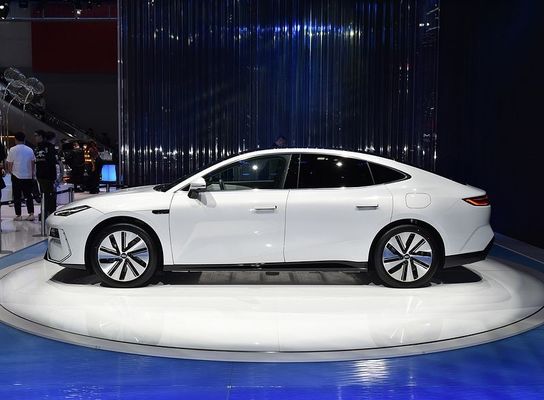 2024 Veicoli a nuova energia 7 posti Pure Electric Geely Galaxy E8 New Ev Auto elettriche