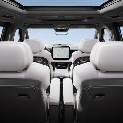 Zeekr 009 Pure Electric Luxury MPV ridefinendo le vostre aspettative di MPVS 140kwh batteria 822km CLTC Range 0-100km/h in 4,5s