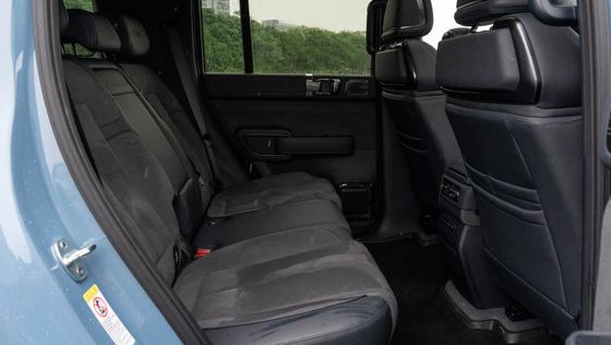 Più recente lanciato BYD Leopard FANGCHENGBAO 5 2024 PHEV Electric Car 4.8s 0-100km/h Accelerazione 125km CLTC NEW EV CAR