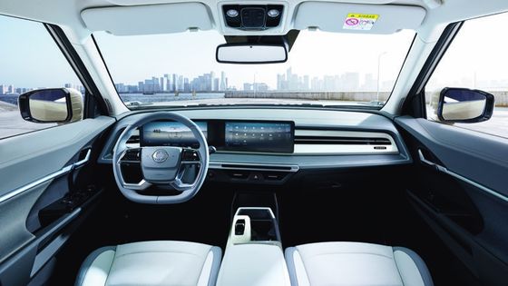 Nuovo veicolo elettrico puro KGM Torres EVS 109mph Velocità massima 152kw 207PS Potenza massima pronta per andare Auto elettrica pura