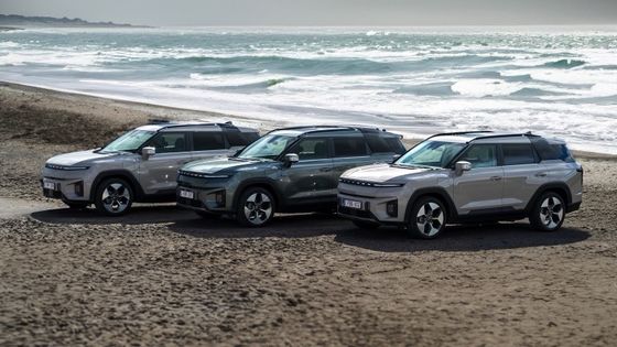 Nuovo veicolo elettrico puro KGM Torres EVS 109mph Velocità massima 152kw 207PS Potenza massima pronta per andare Auto elettrica pura