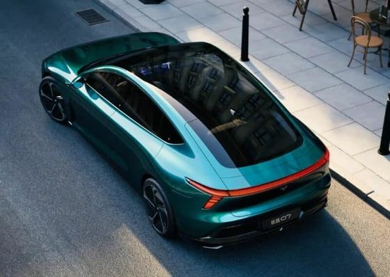 Mostra di auto di Pechino Jiyue07 200kw Potenza motore 27w;S PURO AUTO ELETRICO Con velocità massima a 200km/h