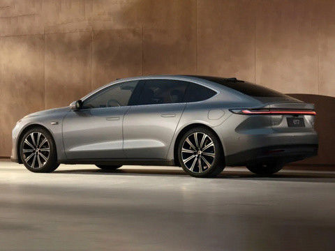 Veicoli a nuova energia 2024 Nio ET7 Weilai Veicoli elettrici 75kwh 200km/h Auto ad alta velocità