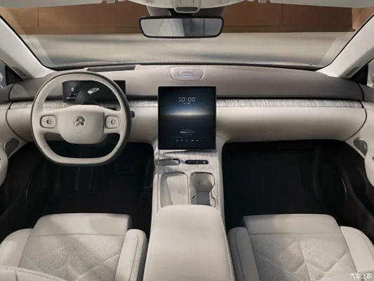 Veicoli a nuova energia 2024 Nio ET7 Weilai Veicoli elettrici 75kwh 200km/h Auto ad alta velocità