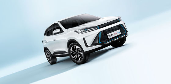 Kaiyi Xuanjie Pro EV Piccolo SUV crossover compatto con 163 CV e 280 Nm di coppia.