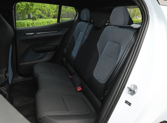 Volvo Electric SUV EX30 elettrico puro 410 km lunghezza d'azione RWD core edithion con 272P.s e una coppia di 343N.m di potenza del motore