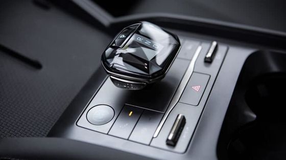 Nuovo veicolo ibrido 2024 BYD Qin L Dm-i 1.5T 101Ps.L4 Motore con 218Ps Potenza motore elettrico 180km/h Velocità massima