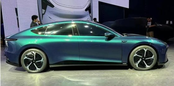 Prevendita Geely&Baidu Joint Brand Jiyue07 veicolo elettrico puro con motore da 200 kW/271P.s 2WD trazione 4 porte/5 posti