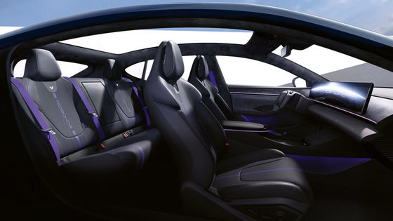 Prevendita Geely&Baidu Joint Brand Jiyue07 veicolo elettrico puro con motore da 200 kW/271P.s 2WD trazione 4 porte/5 posti