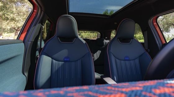 Nuovo MINI Aceman SE elettrico batteria da 54,2kwh con motore da 215 CV e 330 Nm Accelerazione da 0 a 100 km/h