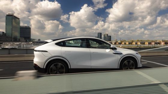 Xpeng G6 RWD Long Range Electric Vehicle SUV EV Electric Car con una potenza motrice di 210kw RWD driving & 490km Range