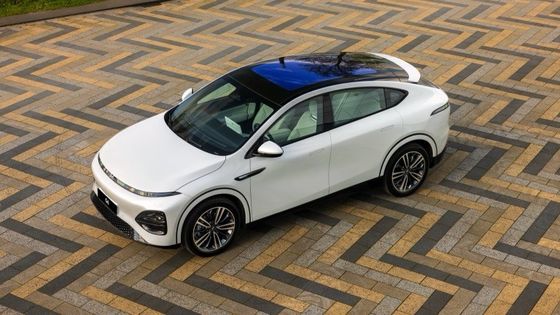 Xpeng G6 RWD Long Range Electric Vehicle SUV EV Electric Car con una potenza motrice di 210kw RWD driving & 490km Range