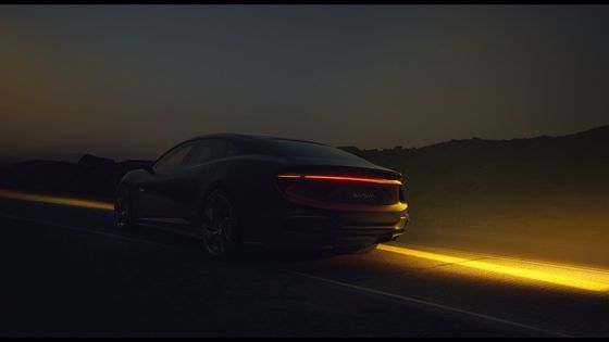 Lotus Emeya imballa la nuova tecnologia EV dell'azienda in una carrozzeria GT a quattro porte con 650 km di autonomia 250 km/h velocità massima e 450 kW di potenza