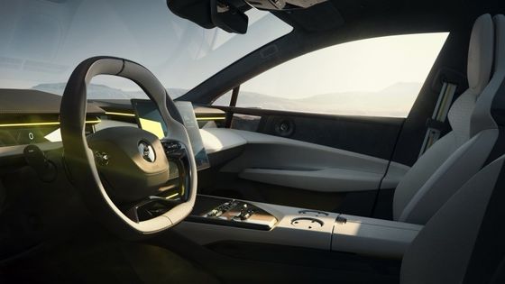 Lotus Emeya imballa la nuova tecnologia EV dell'azienda in una carrozzeria GT a quattro porte con 650 km di autonomia 250 km/h velocità massima e 450 kW di potenza