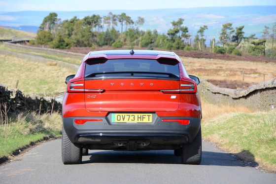 EV all round Volvo EC40 Ultimate Twin Motor con WLTP 326Miles 4,7sec accelerazione da 0-62mph 408 cavalli di potenza del motore