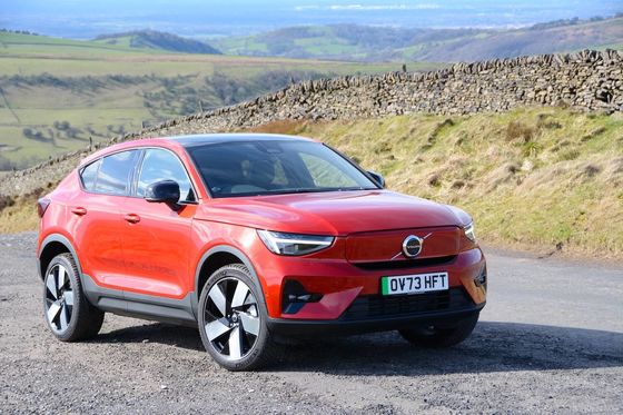 EV all round Volvo EC40 Ultimate Twin Motor con WLTP 326Miles 4,7sec accelerazione da 0-62mph 408 cavalli di potenza del motore