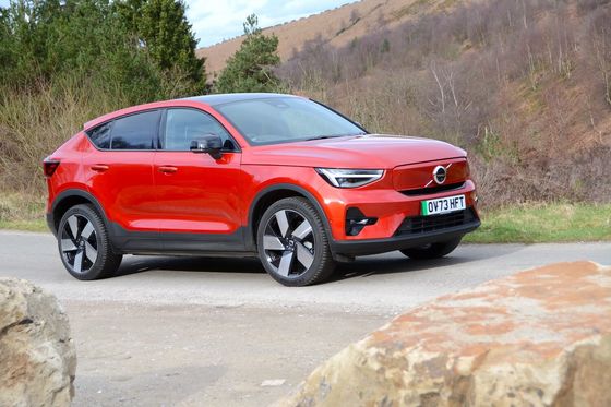 EV all round Volvo EC40 Ultimate Twin Motor con WLTP 326Miles 4,7sec accelerazione da 0-62mph 408 cavalli di potenza del motore