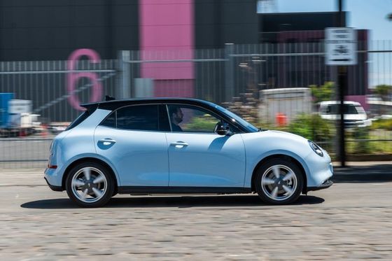 Veicoli elettrici 2024 GMW ORA Auto elettrica pura Con 126kw/171ps Potenza motore 160km/h Velocità massima&400kmRANGE