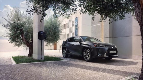 Lexus UX300e 2023 Review, All Electric EV 440km Range WLTP 7.5s 0-100km/h Accelerazione Con 150kw Power Auto elettrica pura