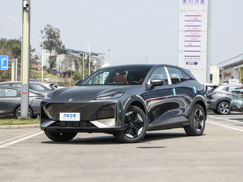 Nuovo sistema HUAWEI DEEPAL S07 2024 EREV con 121 km CLTC0.5h Tempo di ricarica veloce 175kW Potenza massima 320N.m Torque