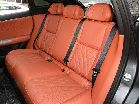 Nuovo sistema HUAWEI DEEPAL S07 2024 EREV con 121 km CLTC0.5h Tempo di ricarica veloce 175kW Potenza massima 320N.m Torque