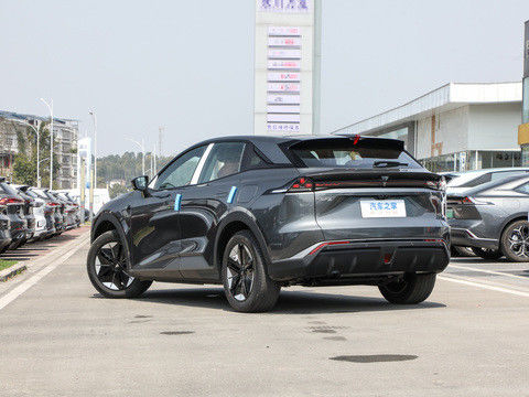 Nuovo sistema HUAWEI DEEPAL S07 2024 EREV con 121 km CLTC0.5h Tempo di ricarica veloce 175kW Potenza massima 320N.m Torque