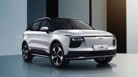 automobili elettriche pure AIWAYS U5 della lunga autonomia di 403km con velocità 160Km/H