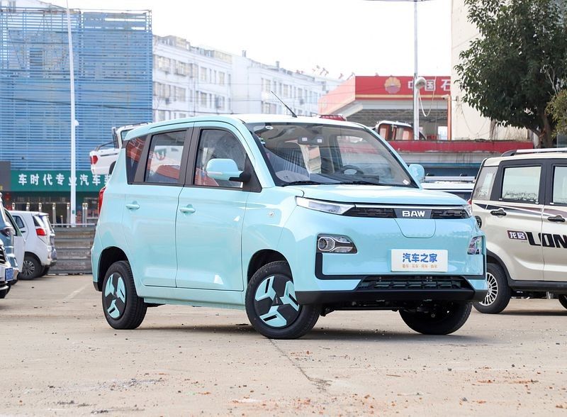 Baic Yuanbao 4 posti Mini EV Electric Car Veicolo a nuova energia 120 km CLTC Range