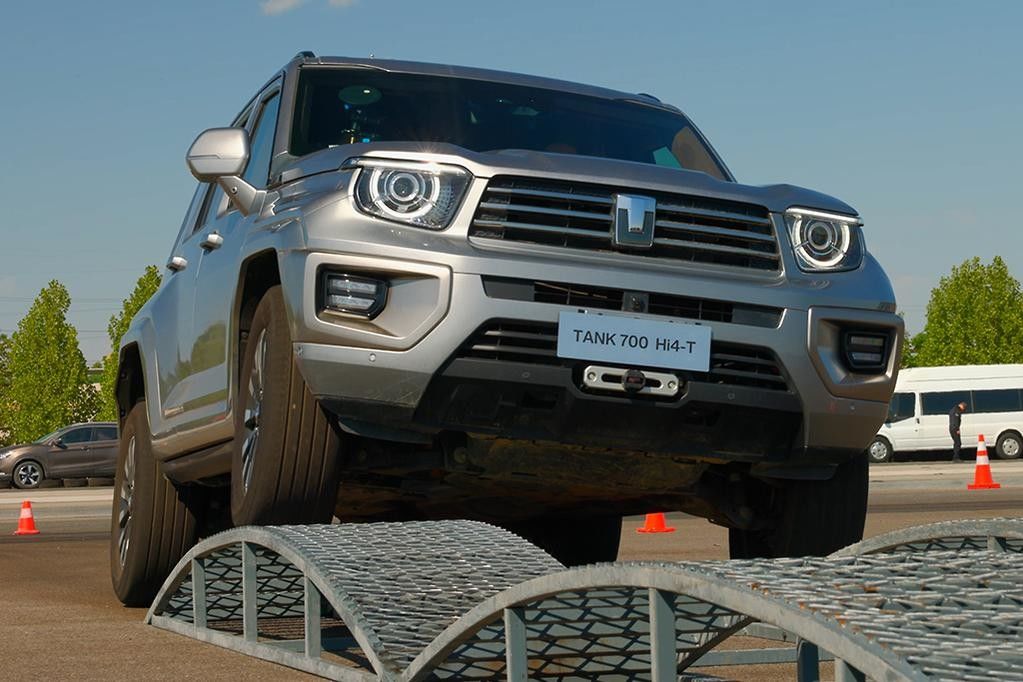 GWM TANK SUV Off-road di lusso PHEV AWD Trazione 190km/h Velocità massima con motore V6 da 3,0t e 360pcs Tempo di ricarica veloce 0,4h