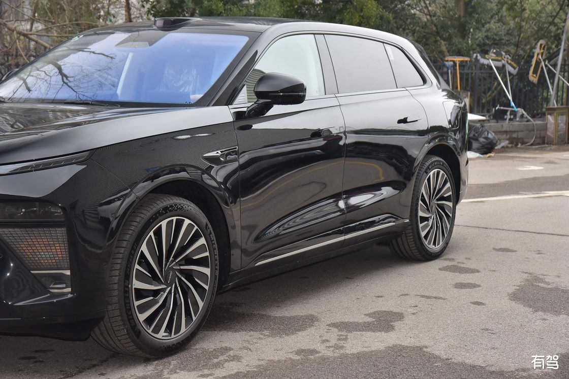 Nuova auto elettrica REEV EXEED ET 200 Plus Potenza massima 195kw & 324N.m Torsione 7,8sec 0-100km/h Accelerazione veicolo elettrico