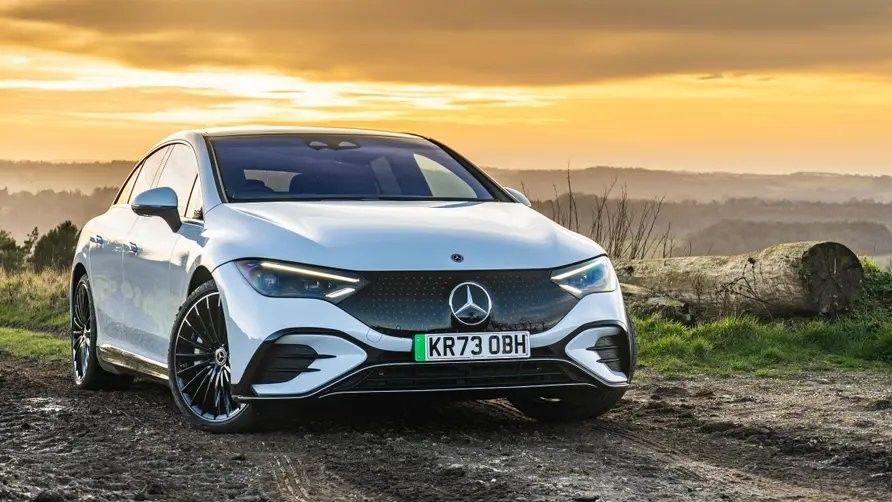Veicolo elettrico di valore più convincente Mercedes-Benz EQE 300 Sedan 525km gamma 180kw/245P.s potenza w 210kmh velocità massima